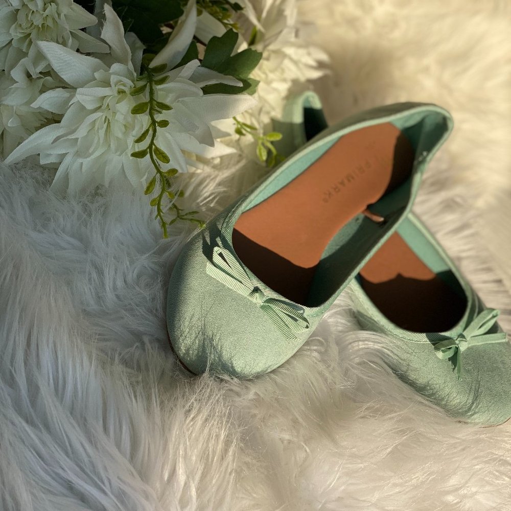 Green Sneaker